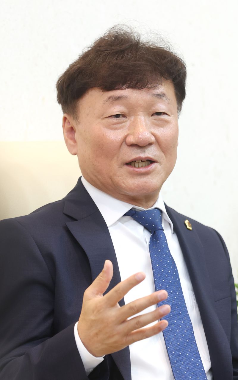 남종섭 경기도의장, 대통령 주재 중앙지방협력회의서 "지방의회법 제정" 촉구