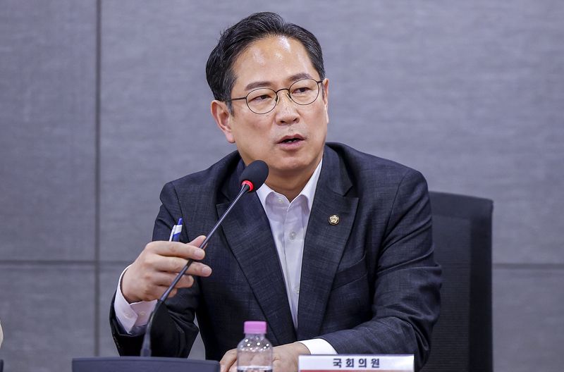 박수영 국민의힘 의원이 6일 서울 여의도 국회 의원회관에서 열린 세제개편안 평가 전문가 토론회에서 발언하고 있다. 뉴시스