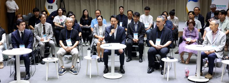 [서울=뉴시스] 박영태 기자 = 오세훈 서울시장이 6일 서울 중구 서울시청에서 열린 부동산 정상화를 위한 서울시민 대토론회에 참석해 모두발언을 하고 있다. 2026.08.06. since1999@newsis.com