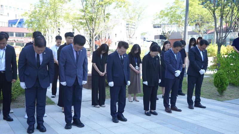 춘천시, 의암호 선박사고 6주기 추모식.(춘천시 제공, 재판매 및 DB금지)