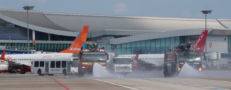 [서울=뉴시스] 폭염 중대경보가 내려진 김포공항 활주로 모습. 2026.08.06. (사진=한국공항공사 제공) photo@newsis.com *재판매 및 DB 금지