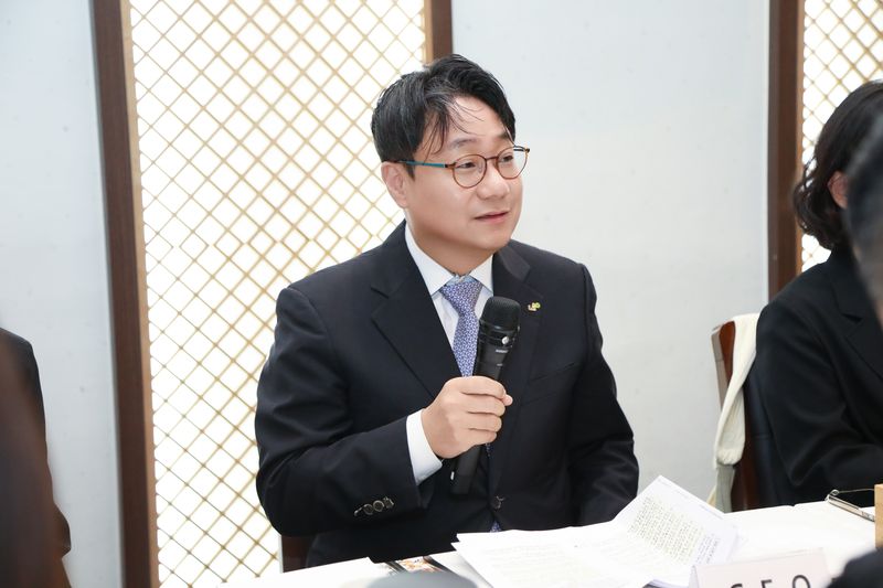 "주택공급 하루라도 더 빨리 LH 강남 사옥, 청년주택으로"