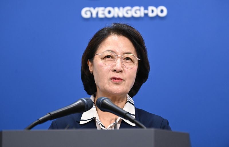 추미애 경기도지사가 5일 경기 수원시 영통구 경기도청에서 경기도 재정상황에 관련한 기자회견을 하고 있다. 뉴시스