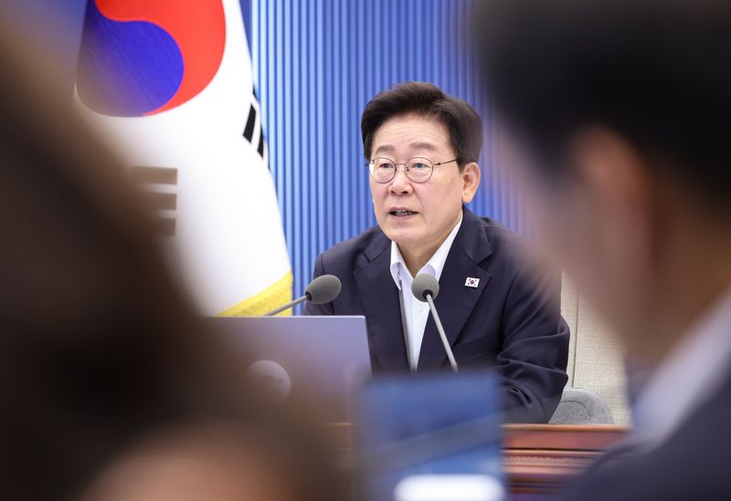 이재명 대통령이 6일 청와대에서 열린 수석보좌관회의에서 발언을 하고 있다. (청와대통신사진기자단) 2026.8.6 ⓒ 뉴스1 이재명 기자