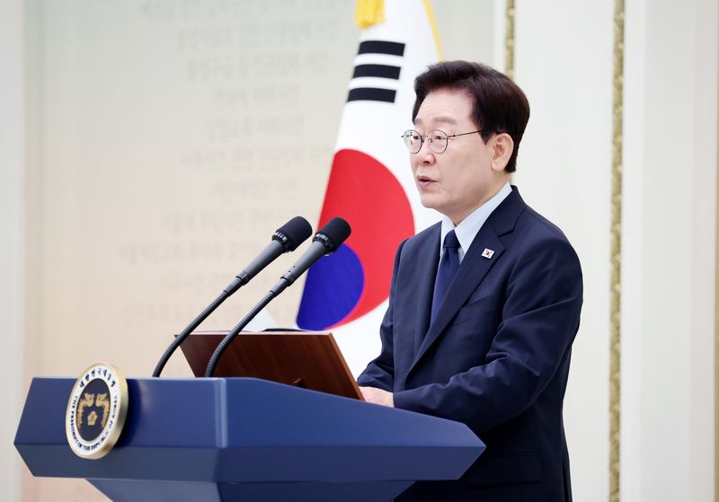 이재명 대통령이 7일 청와대 영빈관에서 열린 진실화해위 3기 출범 계기 국가폭력 피해자 위로오찬에서 발언하고 있다. 청와대통신사진기자단