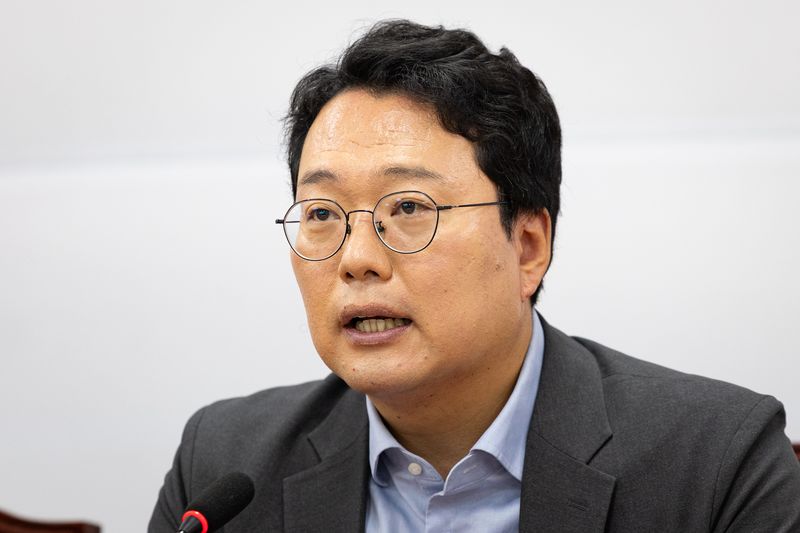 천하람 개혁신당 원내대표가 22일 서울 여의도 국회에서 열린 최고위원회의에서 모두 발언을 하고 있다. 2026.6.22 ⓒ 뉴스1 유승관 기자