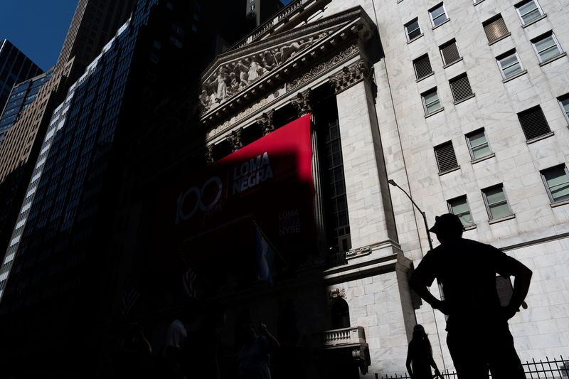   고용 감소 속 S&P500 사상 최고…스페이스X, 16% 폭등