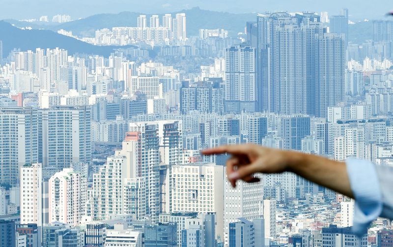 서울 중구 남산에서 바라본 아파트 단지의 모습. ⓒ 뉴스1 최지환 기자