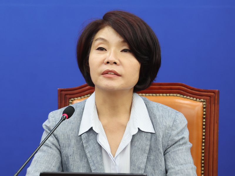 한정애 더불어민주당 정책위의장. 뉴스1