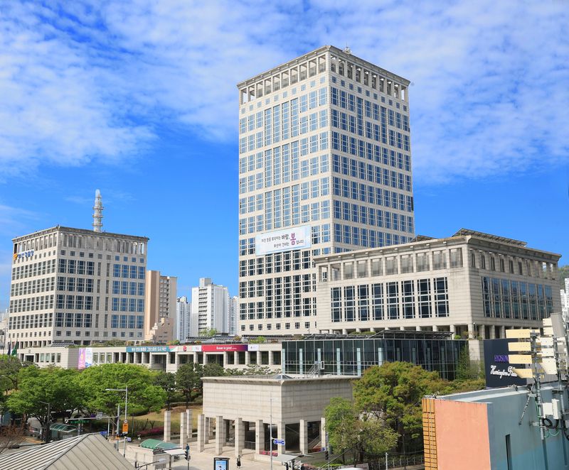 부산시청 전경. 부산시 제공