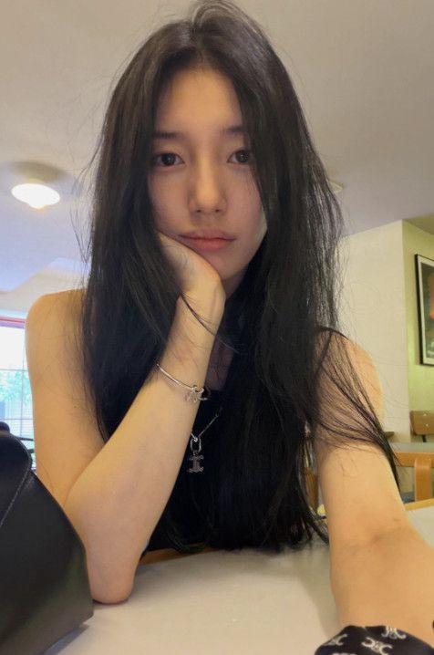 수지, 발레로 만든 뼈말라 몸매…청순 비주얼 끝판왕 [N샷]