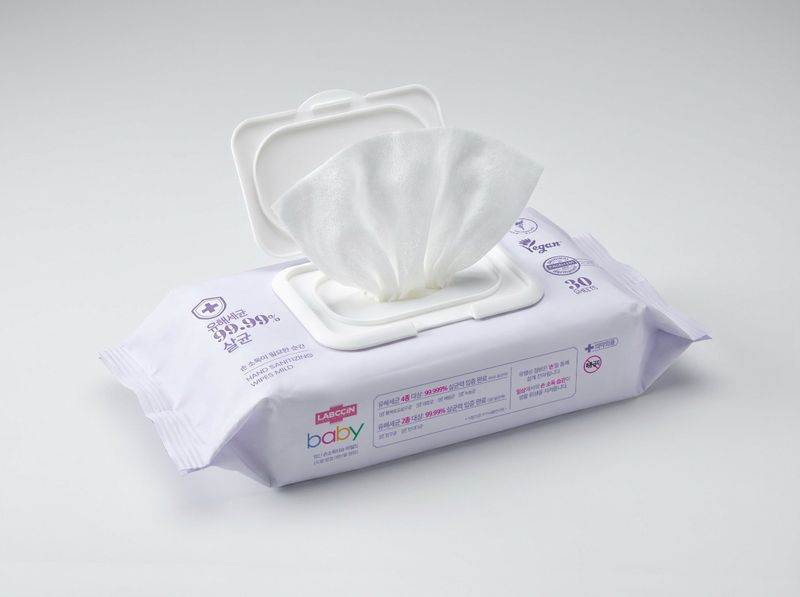 랩신 손소독티슈 마일드(애경산업 제공)