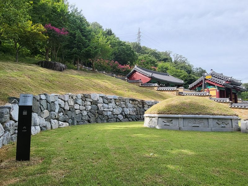 왕산 허위 선생 묘소 스마트 안내판 사진. 보훈부 제공