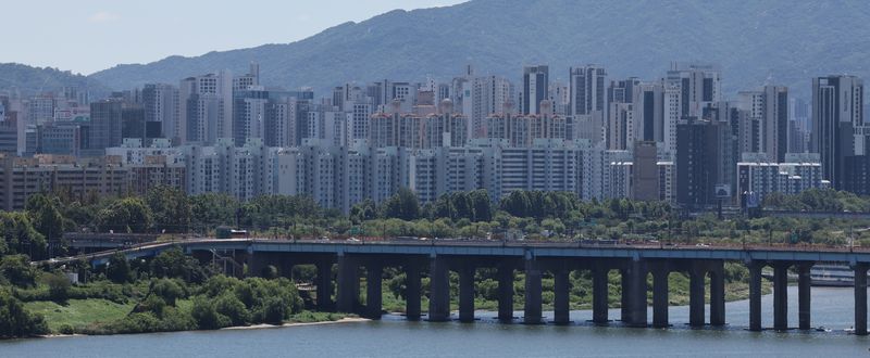 "지금 집 사야돼"...2030등 생애최초 매수자 5년8개월만 최다