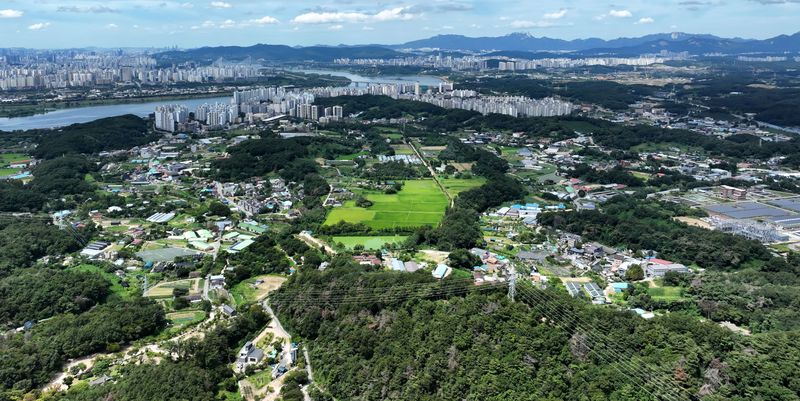 "충청도서 집 사러 와요"...남양주·광주 투자 문의 '봇물'