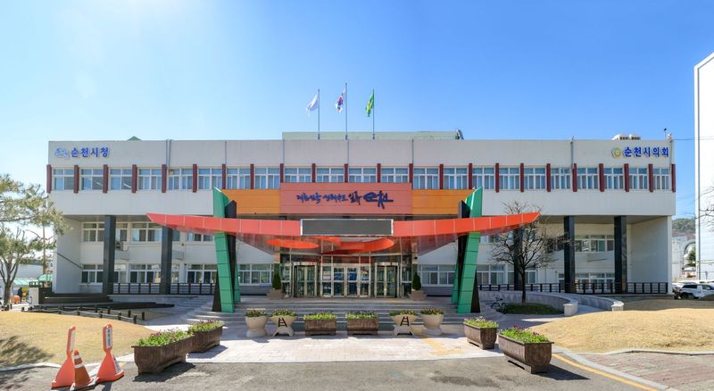 순천시<사진>가 지역 제조업 경쟁력과 교통·물류 강점을 기반으로 방위산업 생태계 구축에 본격 나선다. 순천시 제공