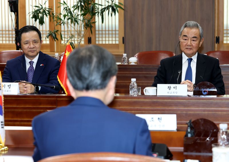 왕이 중국공산당 중앙외사판공실 주임 겸 외교부장이 19일 서울 종로구 정부서울청사 외교부에서 열린 한중 외교장관 회담에 참석해 있다. 공동취재