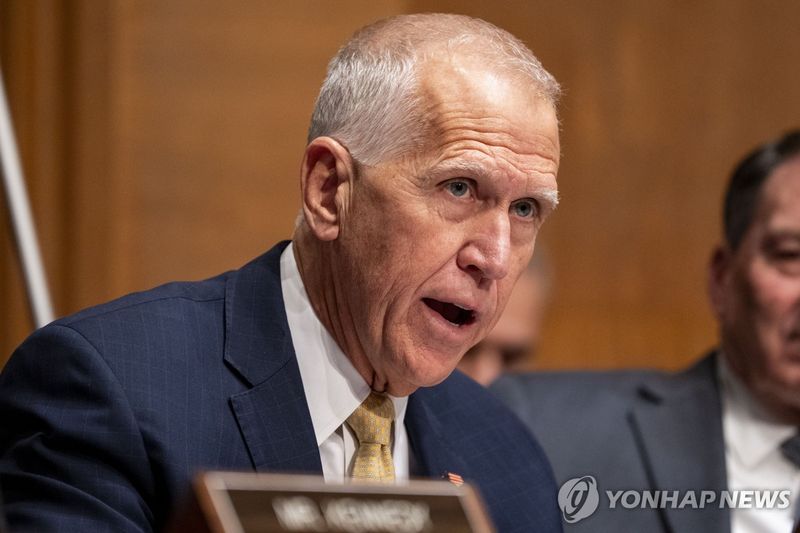 공화당 톰 틸리스 상원의원
