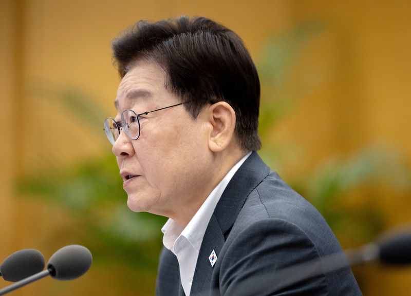 이재명 대통령이 지난 21일 청와대에서 열린 국민주권정부 제1차 반부패정책협의회에서 발언하고 있다. 연합뉴스