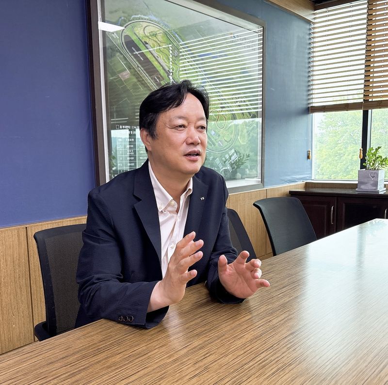 [fn 이사람] "글로벌 자율주행 경쟁, 속도전서 '안전 입증'으로 옮겨가"