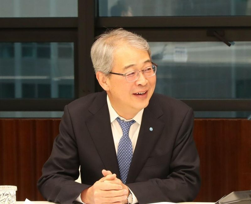우리금융, NPL 선두 탈환… 임종룡 '비은행 승부수' 통했다