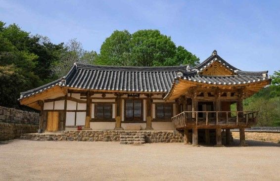 '포항 여강이씨 달전재사' 정면 모습. 국가유산청 제공
