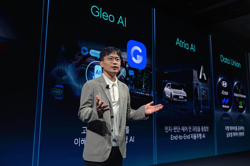 박민우 현대차그룹 AVP본부장 사장 겸 포티투닷 대표이사가 지난 26일 '2026 CEO 인베스터 데이'에서 SDV와 자율주행 부문 전략에 대해 발표하고 있다. 현대차 제공