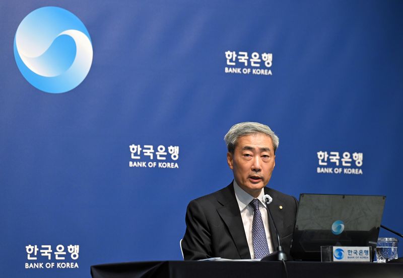 신현송 한국은행 총재가 27일 서울 중구 한국은행에서 열린 금융통화위원회 통화정책방향 기자간담회에서 발언하고 있다. 뉴시스