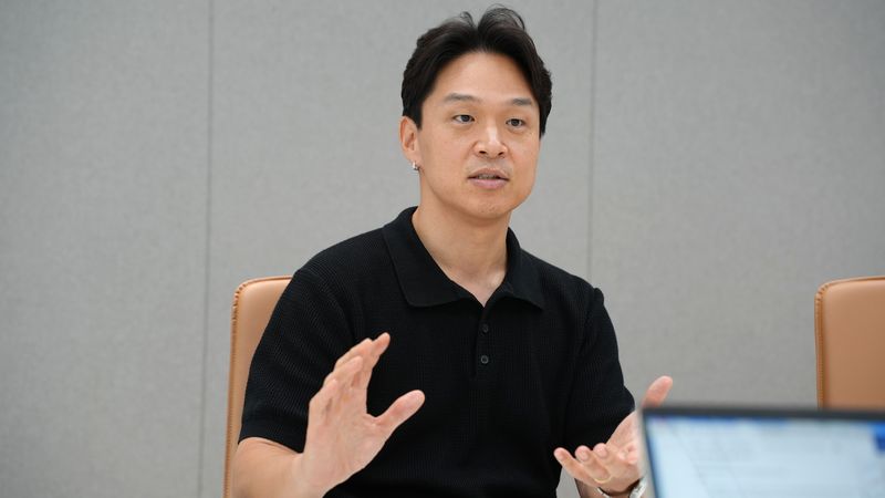 박두완 카카오페이증권 리테일 총괄 부사장이 지난 25일 서울 여의도 오피스에서 인터뷰하고 있다. 카카오페이증권 제공