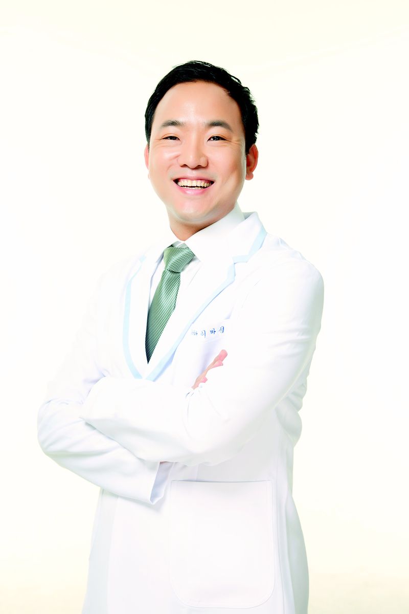 걸을 때마다 무릎 시큰… 한발 서기로 엉덩이·허벅지 근육부터 키우세요 [한의사 日 건강꿀팁]
