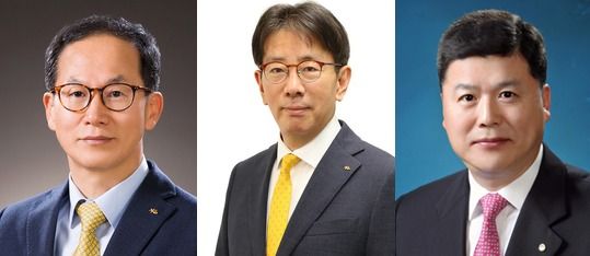 왼쪽부터 양종희 KB금융 회장, 이재근 KB금융 부문장, 권광석 전 우리은행장. 2026.08.27 ⓒ 뉴스1 한병찬 기자