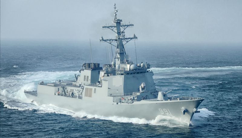 해군 이지스구축함 세종대왕함(DDG, 7,600톤급) 자료사진. 해군 제공