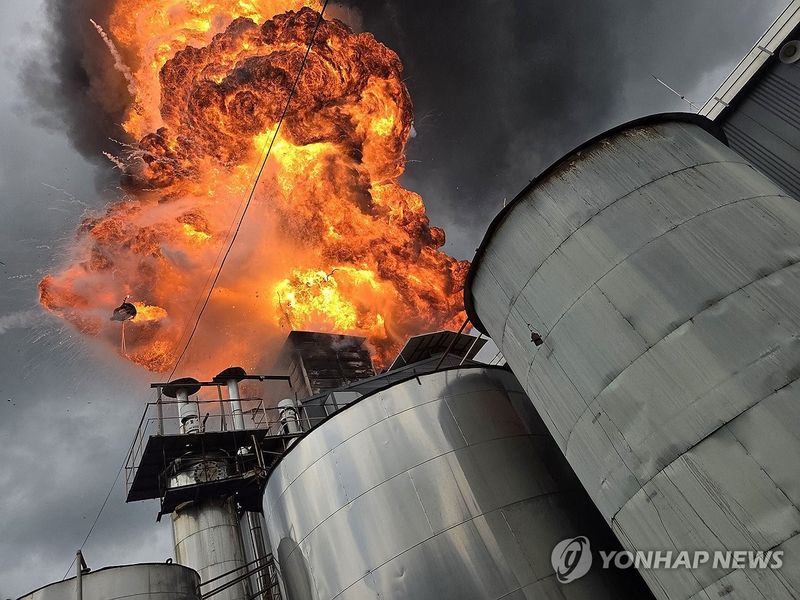 천안 대원산업 공장 폭발 화재 (출처=연합뉴스)