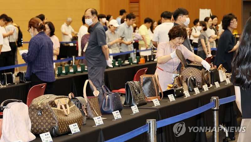 경기도 지방세 체납자 압류동산 공매 (출처=연합뉴스)