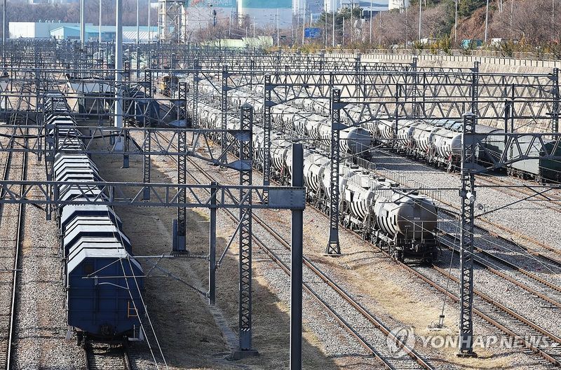 화물열차 (출처=연합뉴스)