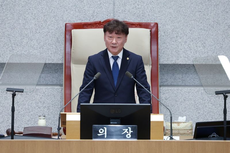 남종섭 경기도의회 의장이 23일 제392회 임시회 제4차 임시회에서 발언하고 있다. 경기도의회 제공
