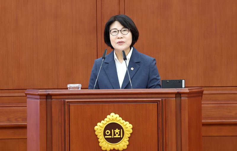 김영미 대전시의원이 1일 오전 제299회 1차 정례회 1차 본회의에서 시정 질의를 하고 있다. (시의회 제공) / 뉴스1