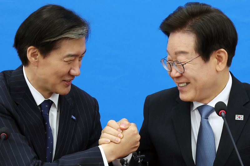 조국 "李 임기 후 재개될 2심, 유죄 가능성 매우 높아"