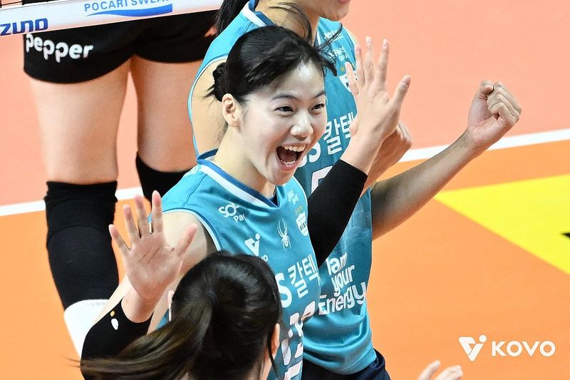 '실바+유서연 38점' GS칼텍스, 페퍼에 셧아웃 승리…3위로 도약 (출처=연합뉴스)