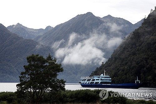 칠레의 한 호수 (출처=연합뉴스)