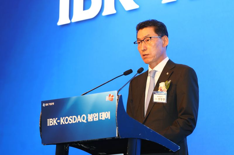 장민영 IBK기업은행장이 12일 서울 여의도 콘래드호텔에서 열린 IBK 코스닥 붐업 데이에서 환영사를 하고 있다. IBK기업은행 제공