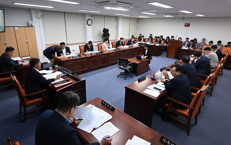 제주도의회 의회운영위원회.(제주도의회 제공, 재판매 및 DB 금지)