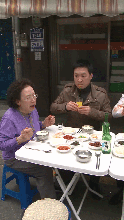 전두환 전 대통령의 손자 전우원씨가 인공지능(AI)으로 제작한 영상의 일부. /사진=전우원 인스타그램
