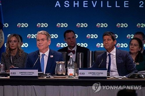 [특징주] 금융주, 글로벌 금리 상승 영향에 올랐다가 하락 마감(종합) (출처=연합뉴스)