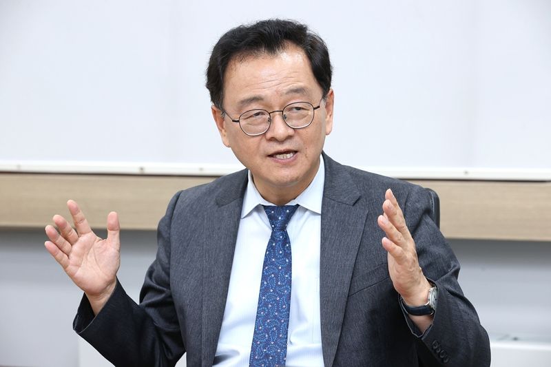 민경선 고양특례시장이 2일 오후 파이낸셜뉴스와의 인터뷰에서 고양시의 주요 현안과 민선 9기 시정 운영 방향에 대해 이야기하고 있다. 고양시 제공