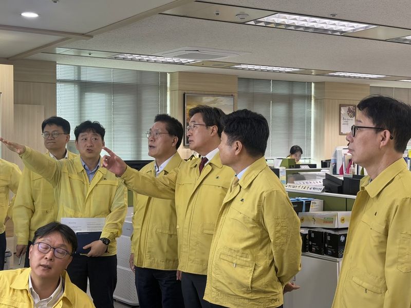 국회 외통위, 외교부 방문 (출처=연합뉴스)