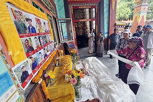 대홍수 실종자 합동 장례식 (출처=연합뉴스)