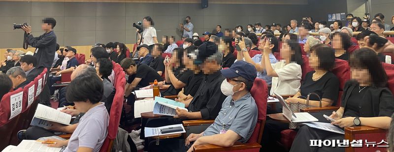 3일 서울 여의도 국회 등록임대주택 세제개편 관련 토론회에 참석한 임대업자들 모습. 사진=권준호 기자