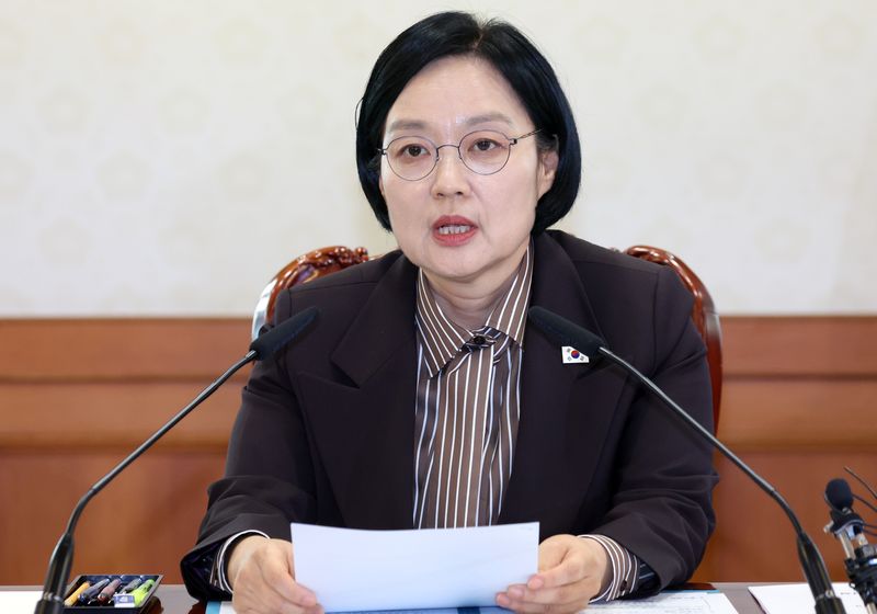 한성숙 국무총리가 3일 오후 서울 종로구 세종대로 정부서울청사에서 열린 범부처 주택 신속공급 점검회의에서 모두 발언을 하고 있다. 2026.9.3 ⓒ 뉴스1 김명섭 기자