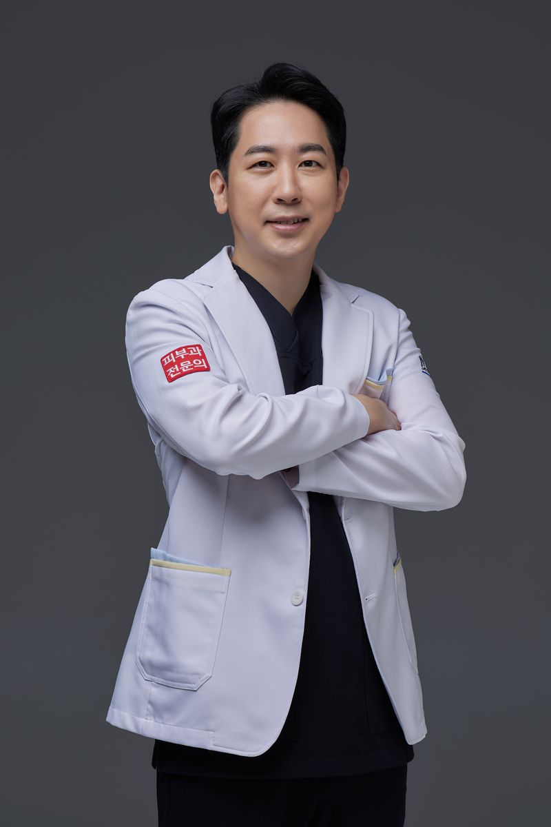 건강한 피부를 오래 유지하는 '롱제비티 시대'… 그 출발점은 자외선 차단 [피부과전문의's 더마인사이트]